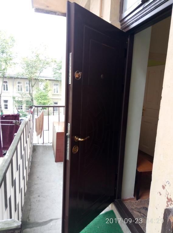 Lviv Appartment On Yaroslava Mudrogo 14 Экстерьер фото